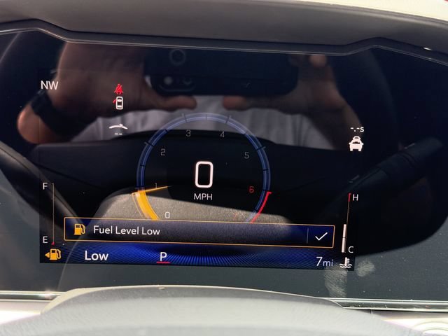New 2026 Chevrolet Trax LT w/ Sunroof Package FWD image 35