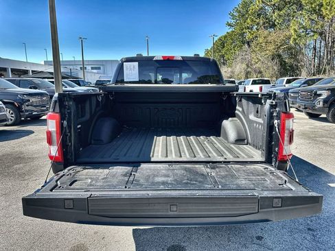 Used 2021 Ford F150 Lariat w/ Max Trailer Tow Package image 25