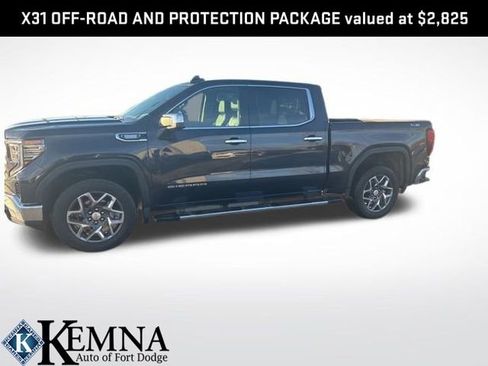 Used 2023 GMC Sierra 1500 SLT w/ SLT Premium Package image 2