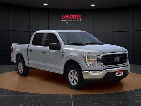Used 2022 Ford F150 XLT w/ Trailer Tow Package AWD/4WD image 5