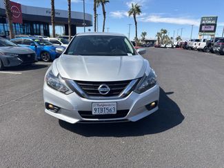 Used 2017 Nissan Altima 2.5 SR video 2