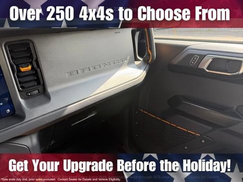Used 2024 Ford Bronco Badlands AWD/4WD image 30