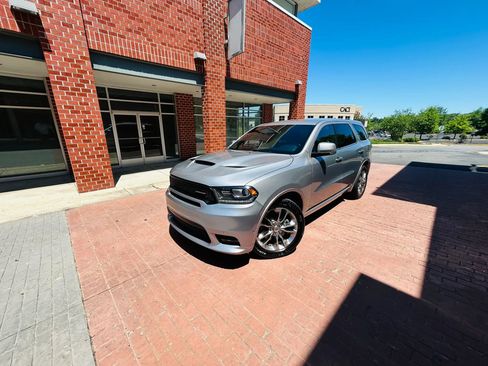 Used 2019 Dodge Durango R/T RWD image 3