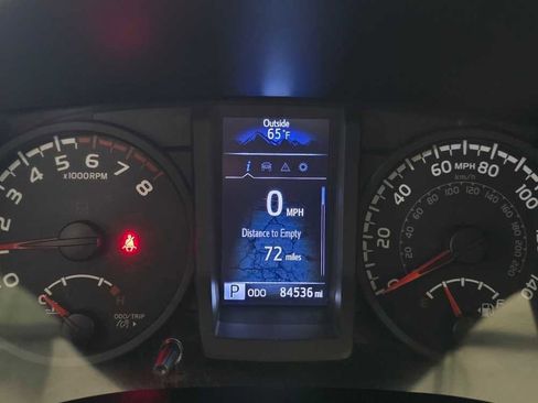 Used 2019 Toyota Tacoma SR w/ SR Convenience Package image 16