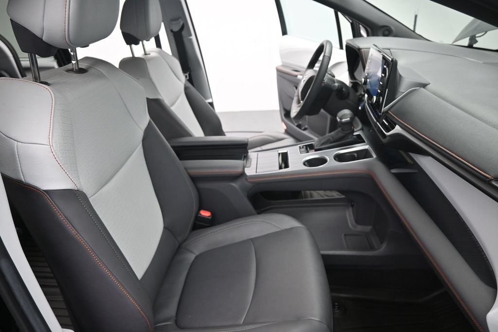 Used 2024 Toyota Sienna XSE w/ XSE Plus Package AWD/4WD image 11