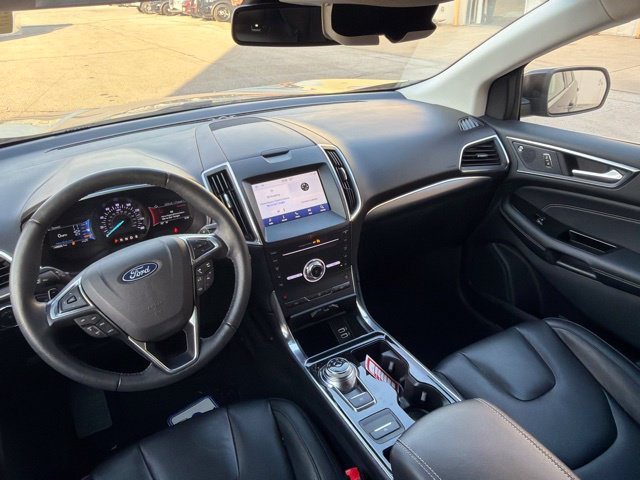 Used 2019 Ford Edge Titanium w/ Cold Weather Package AWD/4WD image 20