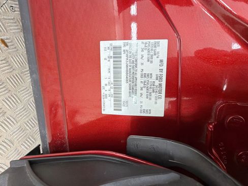 Used 2017 Ford Edge SEL w/ Equipment Group 201A FWD image 20