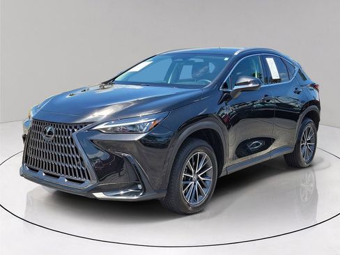 Used 2025 Lexus NX 250 FWD w/ Accessory Package (Z2) image 3
