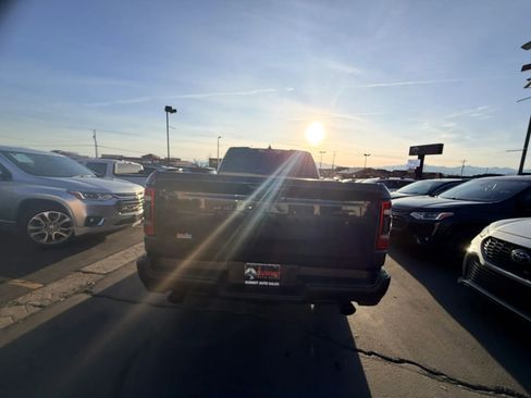 Used 2019 RAM 1500 Rebel image 5
