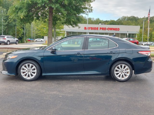Used 2020 Toyota Camry LE FWD image 10