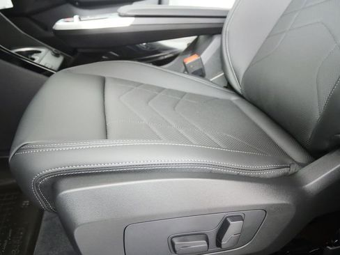 Used 2026 BMW X1 xDrive28i image 10