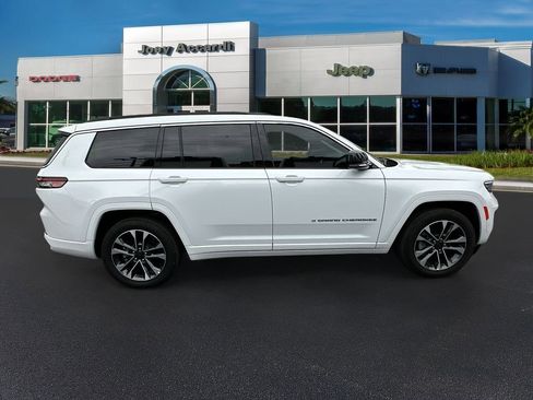 New 2025 Jeep Grand Cherokee L Overland w/ Advanced Protech Group III image 8