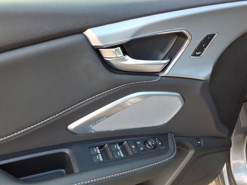 Certified 2023 Acura RDX w/Technology Package image 15