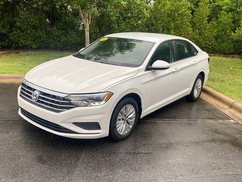 Used 2020 Volkswagen Jetta S FWD image 3