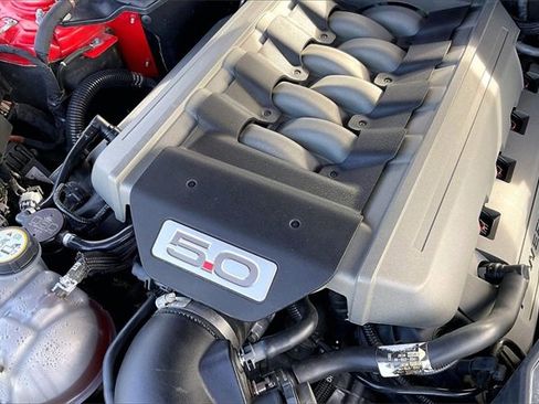 Used 2016 Ford Mustang GT Premium w/ Equipment Group 401A image 33