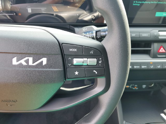 New 2026 Kia K4 FWD image 29