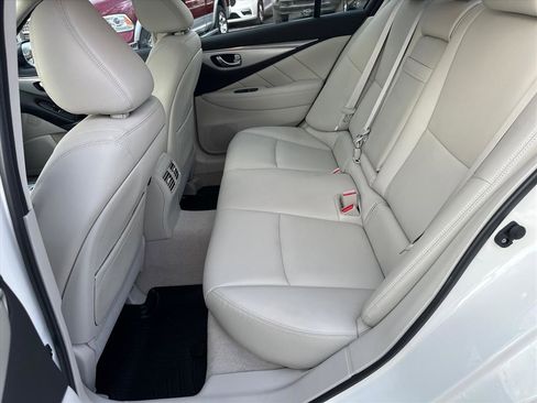Used 2019 INFINITI Q50 Luxe w/ Essential Package (3.0T Luxe) image 20