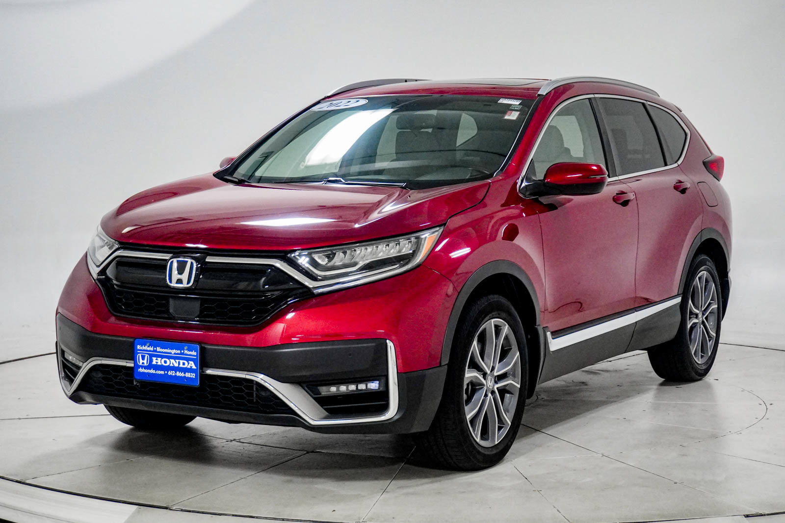 Used 2022 Honda CR-V Touring image 3