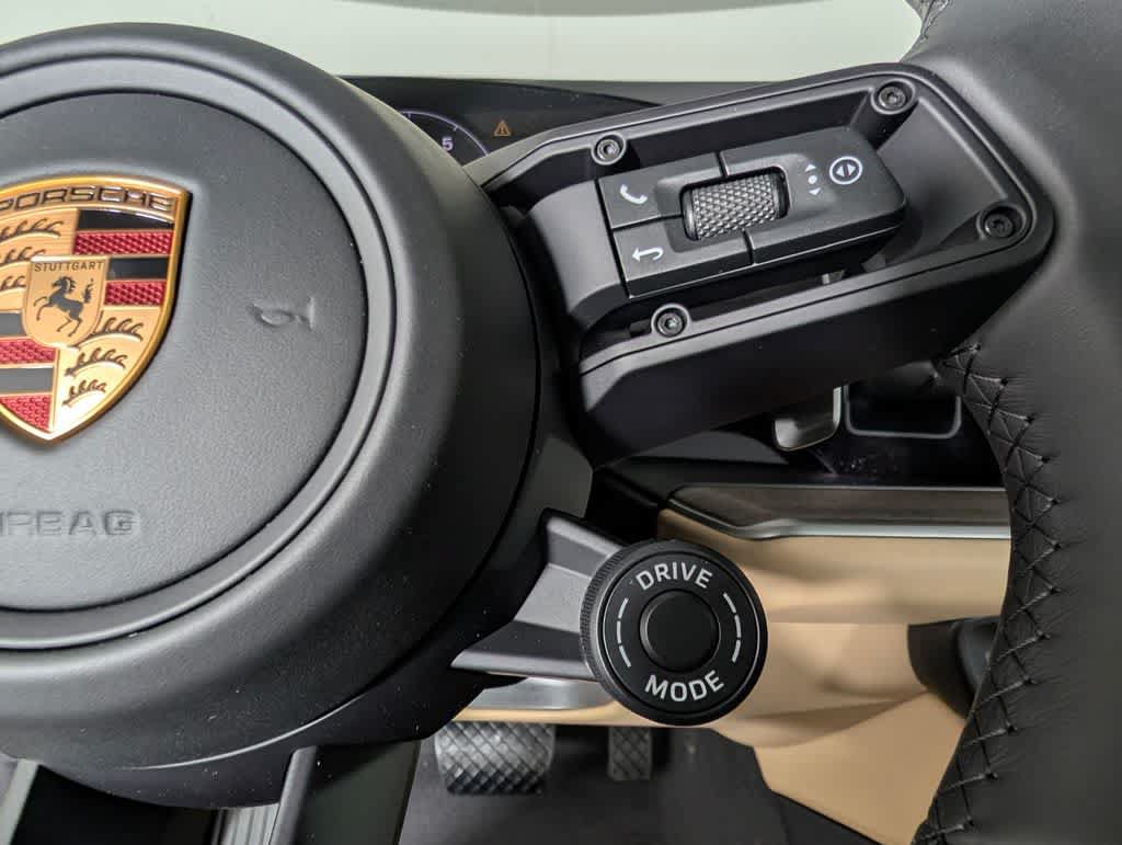 Used 2026 Porsche Cayenne Coupe AWD/4WD image 40
