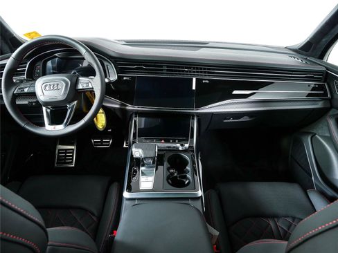 New 2026 Audi SQ7 Prestige AWD/4WD image 22