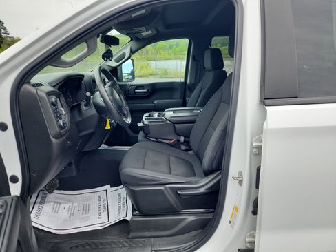 Used 2021 Chevrolet Silverado 1500 Custom AWD/4WD image 11