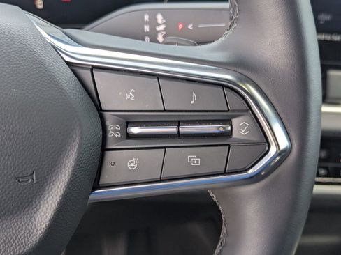 Used 2026 Chevrolet Equinox LT FWD image 17