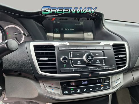 Used 2015 Honda Accord LX image 16