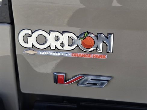 Used 2022 GMC Canyon Elevation w/ Elevation Premium Package image 19