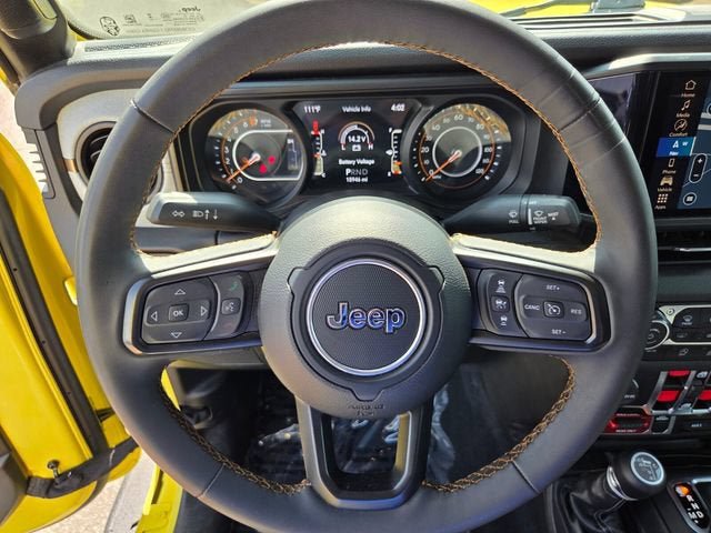 Used 2024 Jeep Gladiator Sport AWD/4WD image 29