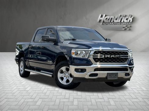 Used 2023 RAM 1500 4x4 Crew Cab image 2
