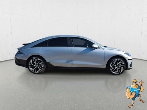 Certified 2025 Hyundai Ioniq 6 SEL image 3