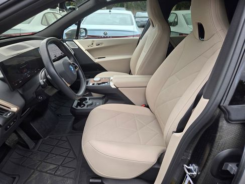 Used 2024 BMW iX M60 image 14