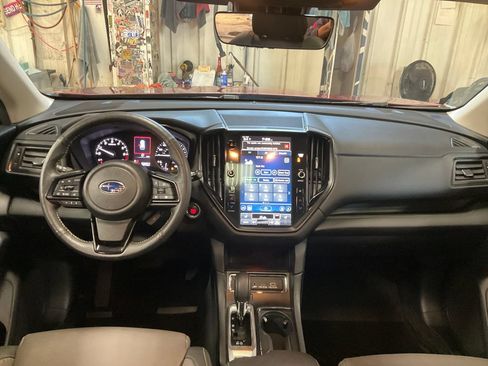 Certified 2024 Subaru Ascent Onyx Edition AWD/4WD image 27