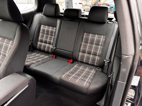 Used 2012 Volkswagen GTI 2-Door FWD image 15
