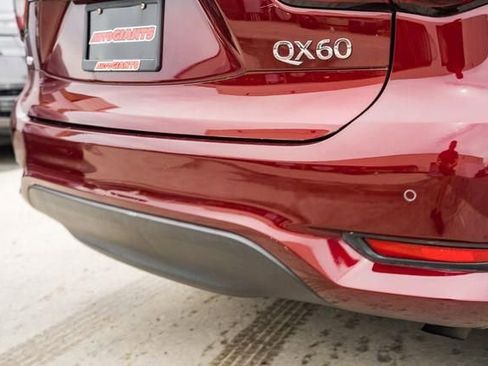 Used 2020 INFINITI QX60 Luxe w/ Essential Package image 8
