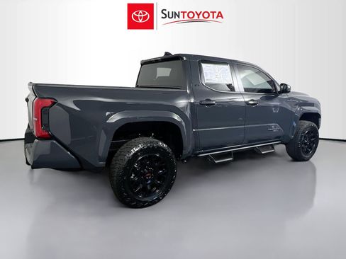 Used 2026 Toyota Tacoma SR5 image 4