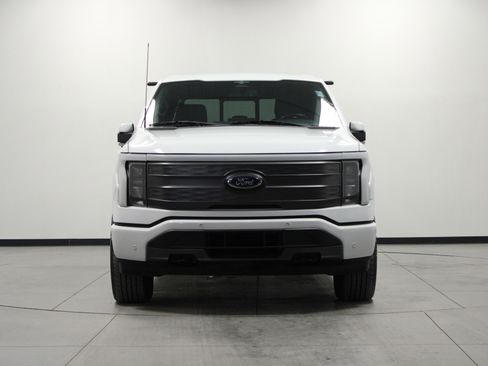 Used 2023 Ford F150 Lightning Lariat w/ Equipment Group 511A High image 9