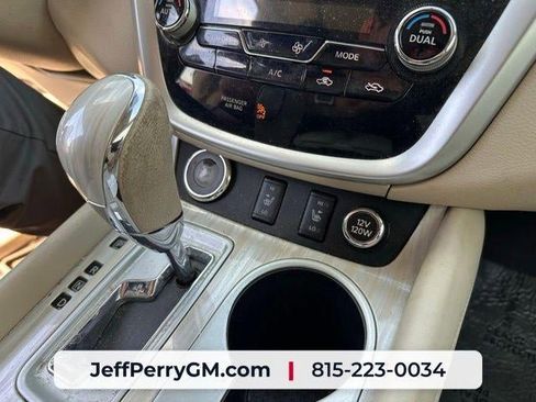 Used 2016 Nissan Murano SL w/ SL Technology Package AWD/4WD image 17
