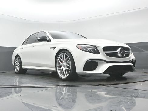 Used 2019 Mercedes-Benz E 63 AMG S image 30