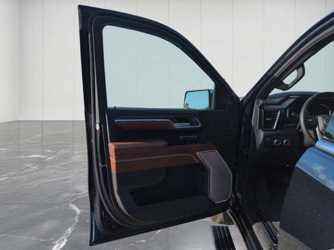 Used 2024 GMC Sierra 1500 Denali Ultimate AWD/4WD image 15