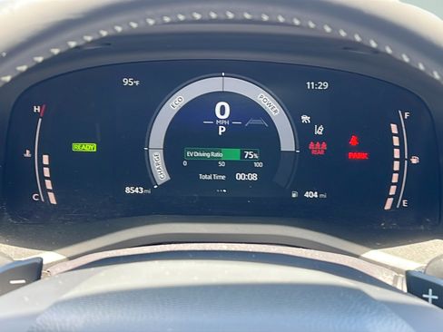 Used 2025 Toyota Camry SE w/ Multimedia Upgrade Package FWD image 20