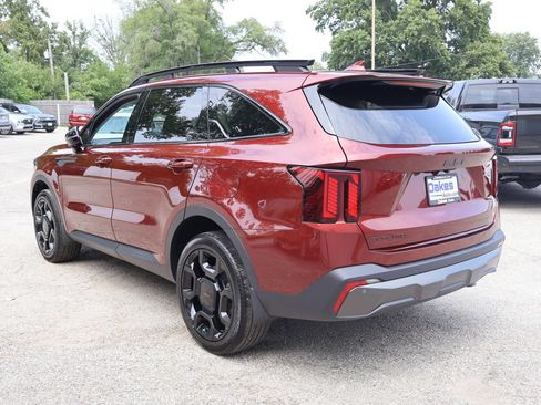 Certified 2025 Kia Sorento SX AWD/4WD image 5