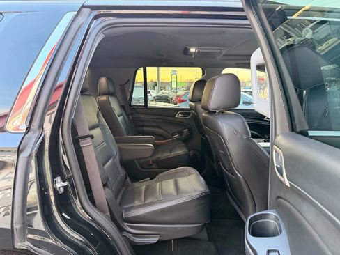 Used 2015 GMC Yukon Denali w/ Premium Package AWD/4WD image 34