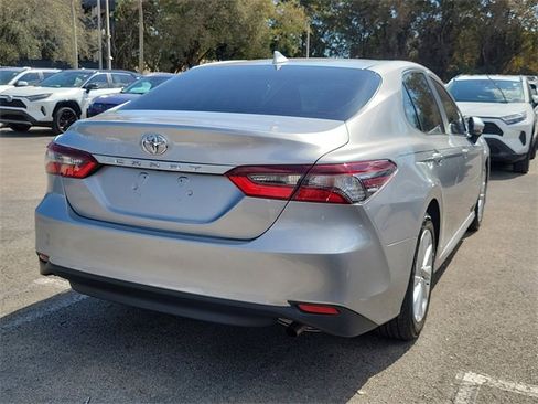 Used 2023 Toyota Camry LE image 4