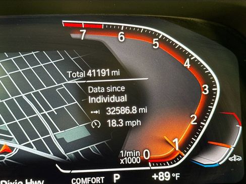 Used 2020 BMW X5 xDrive40i w/ Parking Assistance Package AWD/4WD image 11