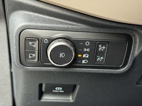 Used 2022 Ford Bronco Wildtrak image 30