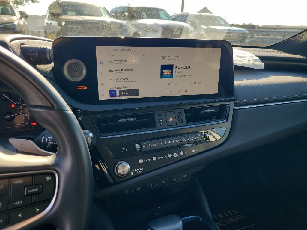 Used 2023 Lexus ES 300h w/ Accessory Package (Z2) FWD image 14