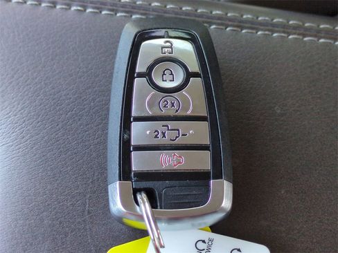 Used 2020 Ford F150 Limited image 28