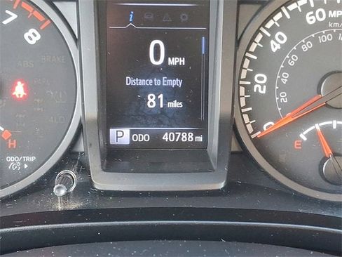 Certified 2020 Toyota Tacoma SR image 19