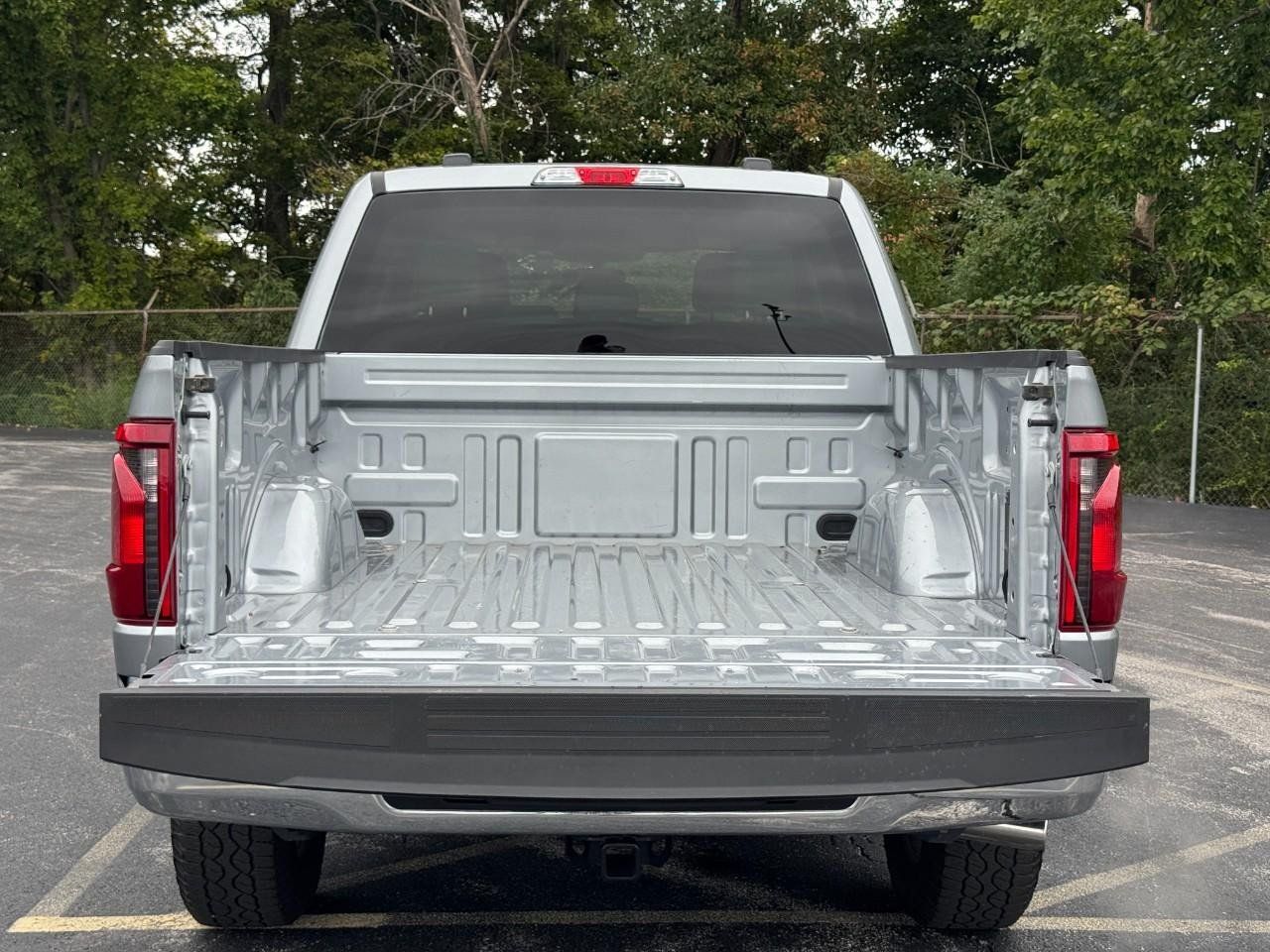 Used 2025 Ford F150 XLT w/ Equipment Group 301A Standard AWD/4WD image 5